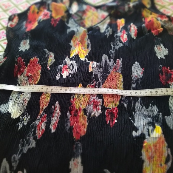 Dress /Sale 5 for $20 🎈 - Picture 12 of 12